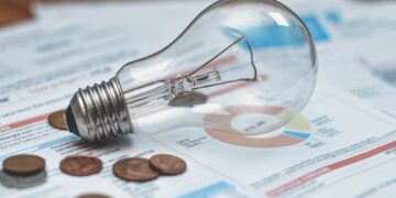 Cómo ahorrar en tu factura este invierno: todo lo que debes tener en cuenta al encender la calefacción