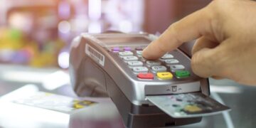 Nueva estafa que te dejará la cuenta a 0: tu tarjeta de crédito puede estar en peligro si tu pin es uno de estos