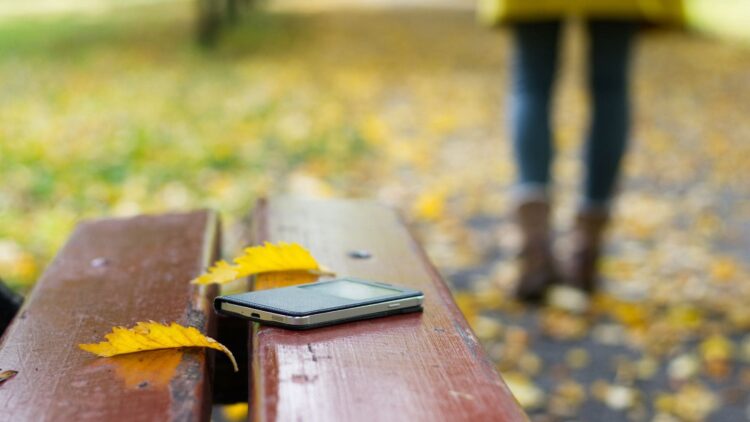 Buenas noticias para los trabajadores: se añade un nuevo derecho laboral que les va a beneficiar mucho 1 Derecho laboral desconexión digital