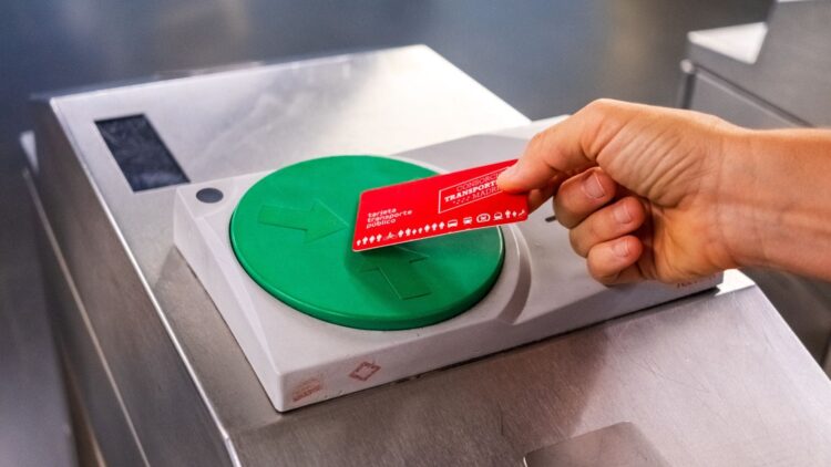 Adiós a los descuentos en el abono transporte en Madrid: estos serán los nuevos precios 1 Precio abono transporte Madrid