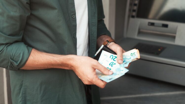 Buenas noticias si has tenido hijos después de esta fecha: recibirás hasta 1.000 euros 1 ayuda familias