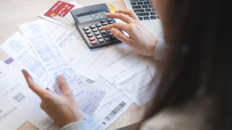 Los gastos hipotecarios que vas a poder reclamar: te devolverán hasta 1.500 euros, pero solo hasta esta fecha 1 Los gastos hipotecarios que vas a poder reclamar: te devolverán hasta 1.500 euros, pero solo hasta esta fecha