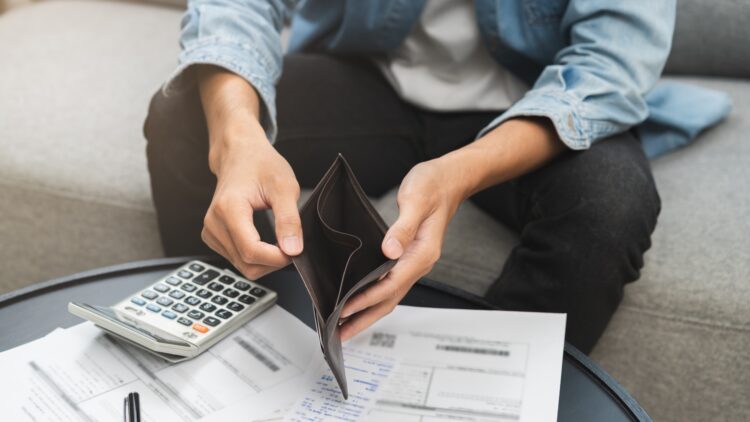 Adiós a los precios del 2024: desde los carburantes hasta las hipotecas pasando por los alimentos 1 precios