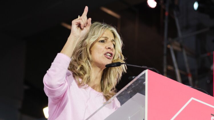 Aprobación para la nueva jornada laboral en España: el Gobierno llega a un acuerdo y estos son los cambios 1 Nueva jornada laboral en España