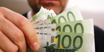 Cobrar el subsidio para mayores de 52 años