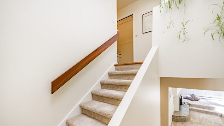 CaixaBank necesita vender ya estas viviendas: pisos y chalets por menos de 45.000 euros 1 viviendas: pisos y chalets por menos de 45.000 euros