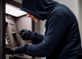 Si ves esto en un cajero automatico, no metas la tarjeta