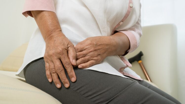 como conseguir una pension sin estar dada de alta en la seguridad social