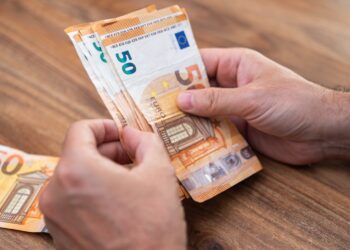 Nuevo subsidio para mayores de 52 años en España