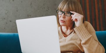 Cambios en el subsidio para mayores de 52 años: el SEPE avisa de los nuevos requisitos