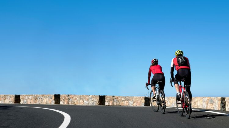 Nuevas multas de la DGT confirmadas para los ciclistas: 200 euros 1 Nuevas multas de la DGT confirmadas para los ciclistas: 200 euros