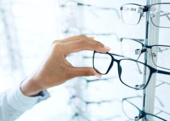 Gafas y lentillas gratis a través de la Seguridad Social