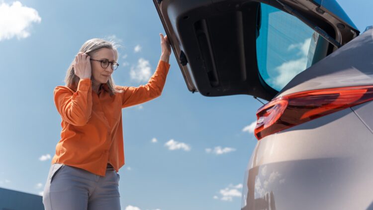 Si no llevas esto en el maletero, la Guardia Civil te va a multar: las nuevas obligaciones 1 Si no llevas esto en el maletero, la Guardia Civil te va a multar