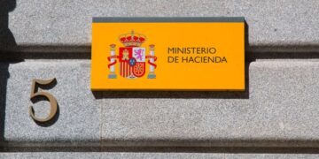 Hacienda va a cerrarte tus cuentas bancarias