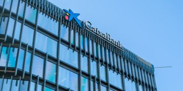 El plazo para solicitar tu beca a La Caixa ha comenzado: estos son los requisitos que debes cumplir