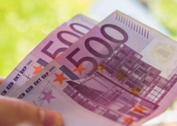 El complemento al ingreso de más de 1.000 euros de la Seguridad Social: añade un dineral si cumples estos requisitos