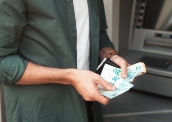 Reclamar el dinero que has pagado de más a los bancos