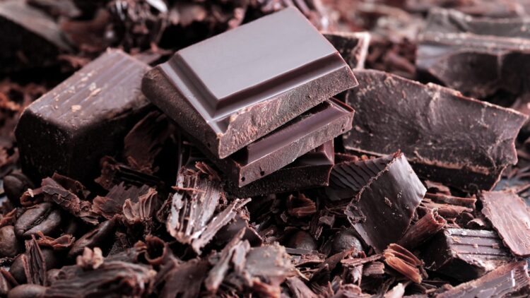 Comer chocolate después de la cena: ¿es bueno o malo?
