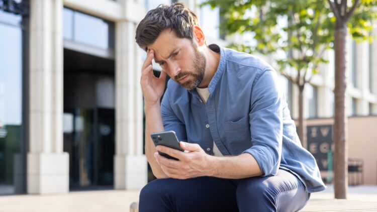 Si recibes este SMS de la Agencia Tributaria, desconfía