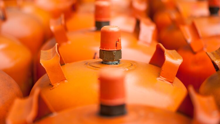 Confirmado por el BOE: el nuevo precio de la bombona de butano da un respiro a millones de españoles 1 El nuevo precio de la bombona de butano