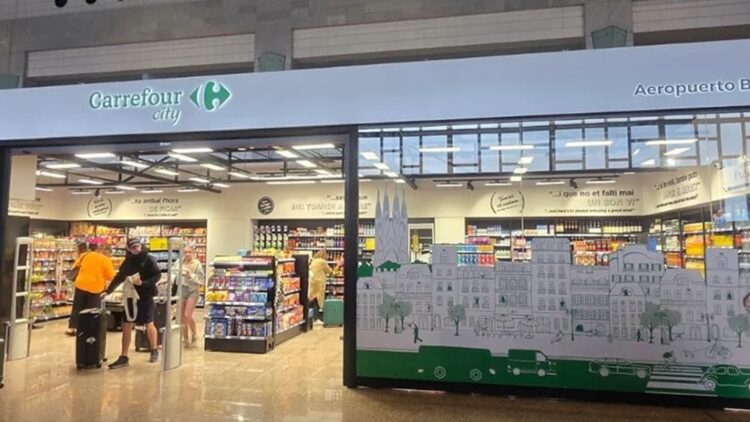 Es oficial: Carrefour sorprende a todo el mundo abriendo su primer supermercado... en un aeropuerto 1 Es oficial: Carrefour sorprende a todo el mundo abriendo su primer supermercado... en un aeropuerto