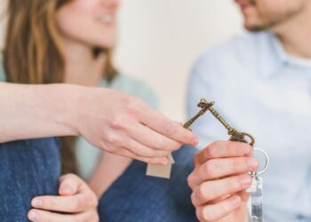 El Gobierno dará hasta 30.000 euros a los jóvenes