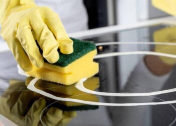 Truco para limpiar tu vitro puede acabar con visita de los bomberos