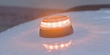 Así te conectarán las balizas V16 al sistema DGT 3.0