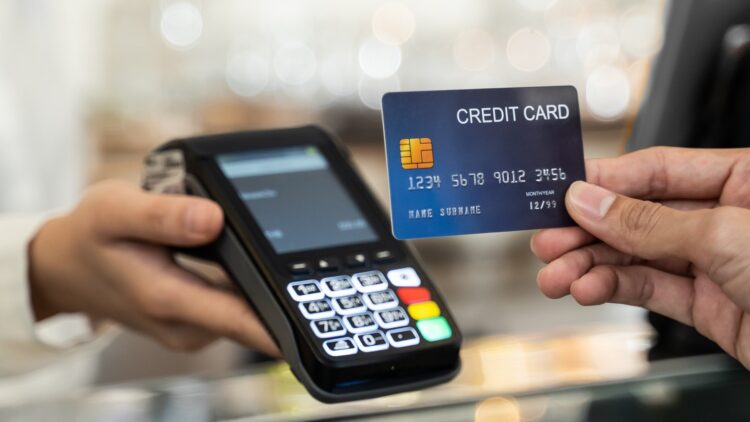 Es oficial: Hacienda extremará el control de tu cuenta bancaria en cuanto superes este gasto 1 Hacienda extremará el control de tu cuenta bancaria