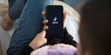 "Adiestrado" tu hijo cada vez que le dejas entrar a TikTok