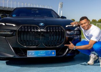 Mbappé recibe un cochazo de 140.000 euros gracias al Real Madrid