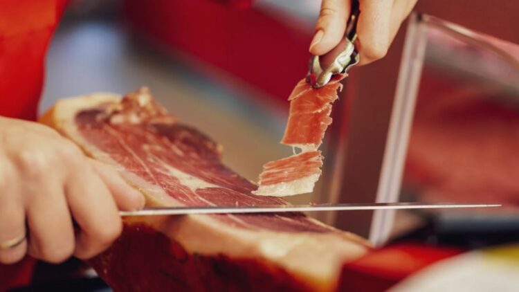 Ni Aldi ni Mercadona: el mejor jamón serrano de España está en este supermercado y cuesta menos de 4 euros 1 El mejor jamón serrano de España está en este supermercado