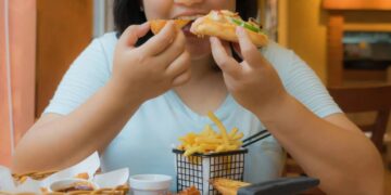 La OCU lo confirma: este plato fácil que comes a menudo