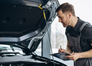 Adiós a la ITV clásica: así es el modelo británico