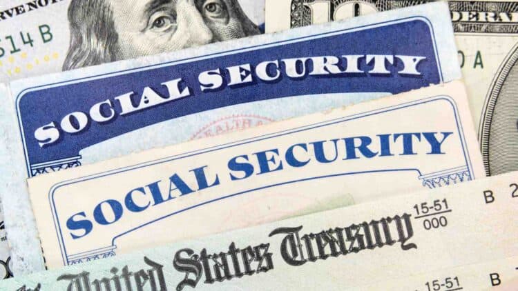 Social Security announces surprise changes to payments: Everything will  change