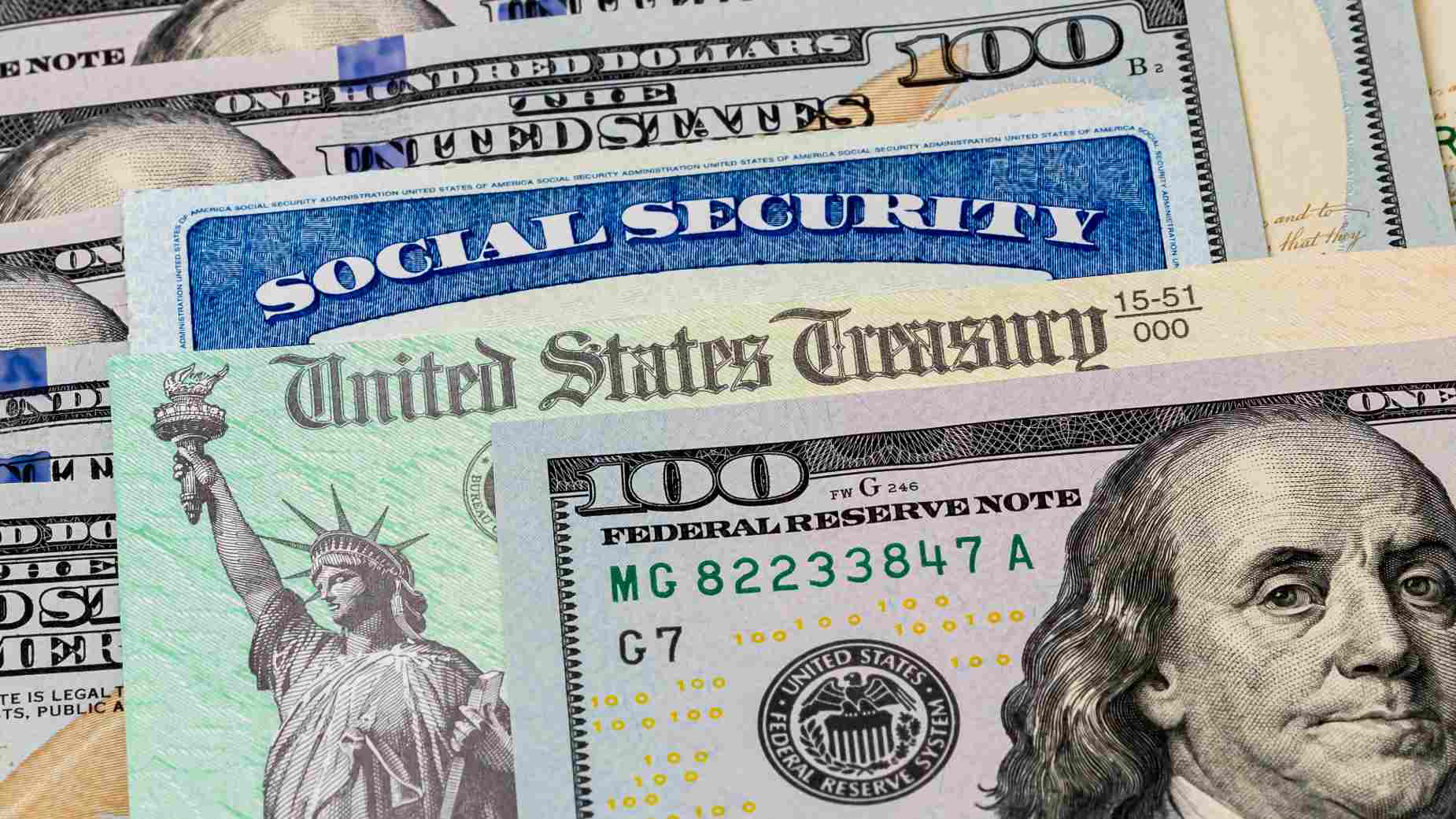 Social Security payments in November: amounts of $698 and $1,539