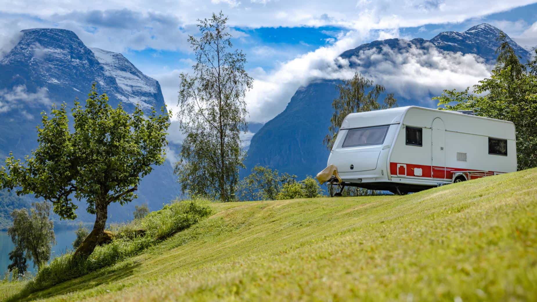 Vivir en una autocaravana en el jard n de tu casa o en un terreno