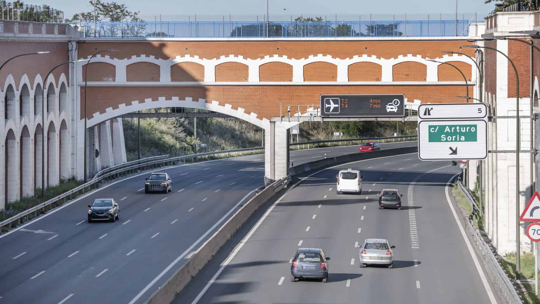 Adiós A Conducir Por La M-40: Madrid Va A Multar A Todos Estos Coches Y ...