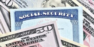 Bad news for retirees - U.S. Social Security will face 20% cut in monthly payments if urgent action is not taken