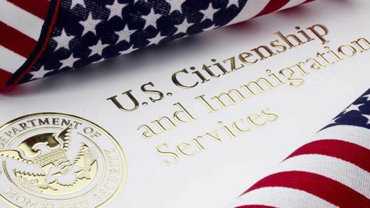 Green Card—these are the key USCIS requirements for obtaining U.S. citizenship in 2025, step by step. 1 Green Card—these are the key USCIS requirements for obtaining U.S. citizenship in 2025, step by step.