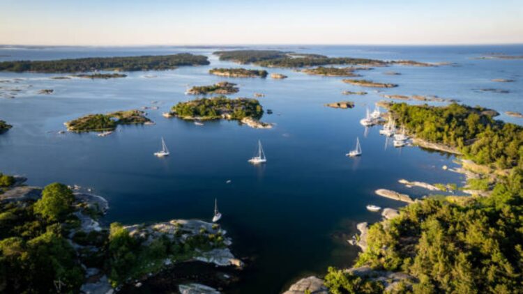 It's official—Sweden, Norway and Finland lead the ranking of countries with the most islands in the world, and the number will surprise you