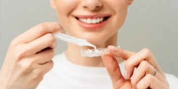 Dentists warn of the danger—the homemade peroxide method for whitening teeth that is sweeping social media and can leave you with permanent sensitivity