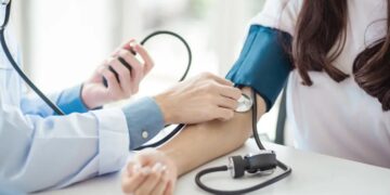 Goodbye to ultra-processed foods—doctors confirm that this hidden habit is the main culprit behind hypertension and millions of cases of heart attacks and strokes