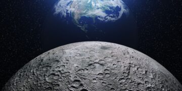 It's official—the Moon is moving away from Earth by 3.8 cm every year—the silent phenomenon that lengthens the days, will change the tides, and put an end to total solar eclipses