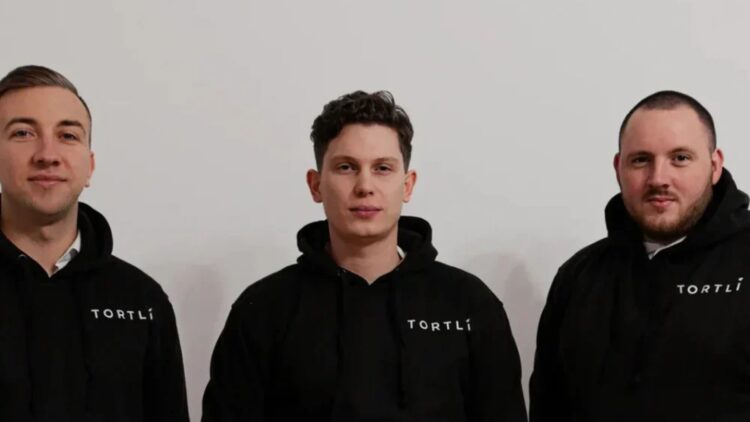 The story of Tortli—three men who started out in a garage making personalized mugs and are now millionaires thanks to e-commerce