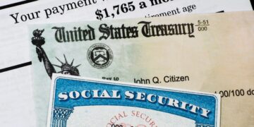 It's official—Supplemental Security Income (SSI) recipients will receive up to $967 on October 1. Check to see if you qualify