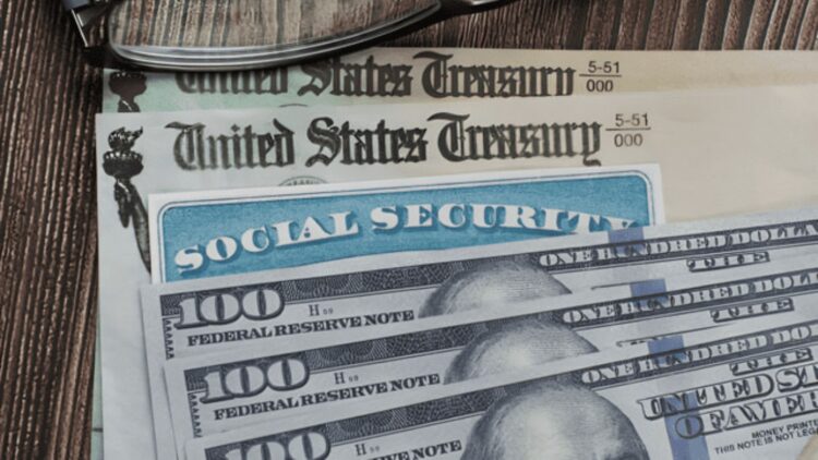 It's official—the Social Security Administration is moving up the November check, and those who receive SSI will get an extra payment on October 31