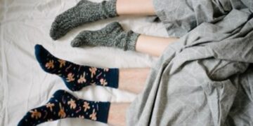 The simple trick to fall asleep faster recommended by a Harvard doctor—all you need is a pair of socks
