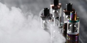 Goodbye to safe vaping—the risk skyrockets to 28% for those who combine e-cigarettes and traditional cigarettes—dual use is the most dangerous practice