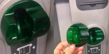 Paying by card could cost you dearly—the trick used by cybercriminals who clone accounts in seconds